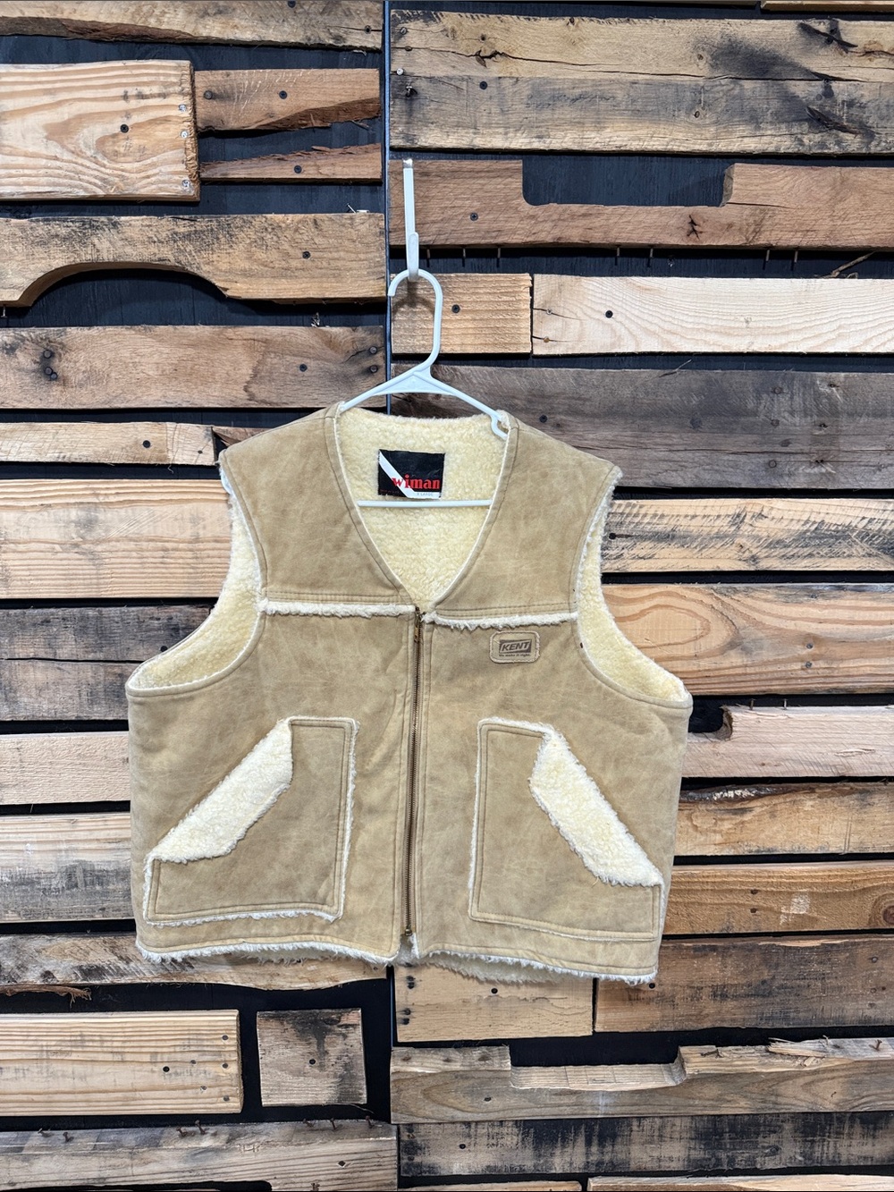 Wiman Suede Shearling Vest Mens XL Tan Western Faux Fur Lined
Made in USA